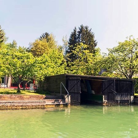 Badehaus Sattnitz Villa Klagenfurt am Woerthersee Szoba fotó